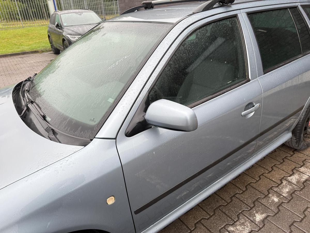 Skoda Octavia 1U original Tür vorn links LF7U Stonegreymetallic Rohbau BJ03
